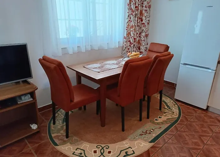 Apartments Ivicek