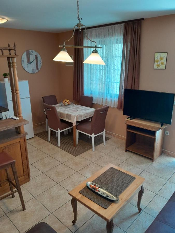 Ivicek Appartamento *